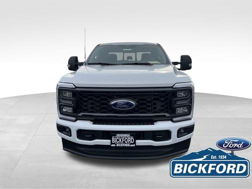 Oxford White 2026 Ford F-350 XL