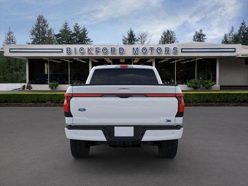 2025 Ford F-150 Lightning Lariat