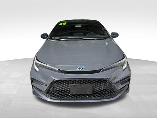 Underground 2024 Toyota Corolla Hybrid SE
