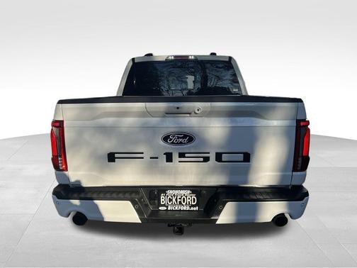 Star White Metallic Tri-Coat 2025 Ford F-150 Lariat