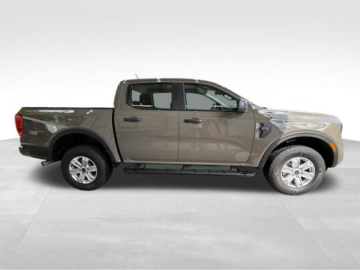 Carbonized Gray Metallic 2025 Ford Ranger XL