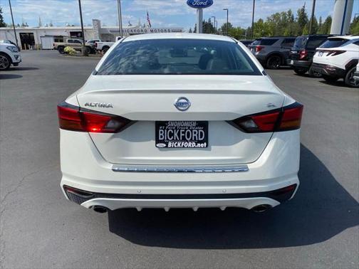 2022 Nissan Altima 2.5 SL