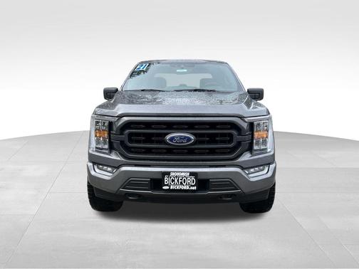 Carbonized Gray Metallic 2021 Ford F-150 XLT