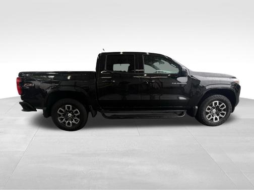 Black 2023 Chevrolet Colorado Z71