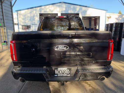 Agate Black Metallic 2025 Ford F-150 Lariat