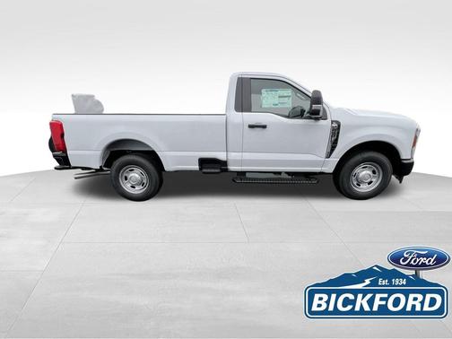 Oxford White 2026 Ford F-250 XL