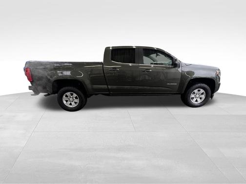 Deepwood Green Metallic 2018 Chevrolet Colorado WT