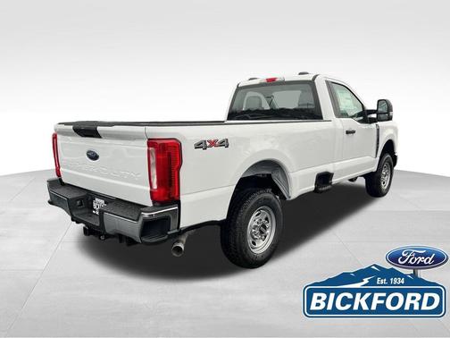 Oxford White 2026 Ford F-250 XL