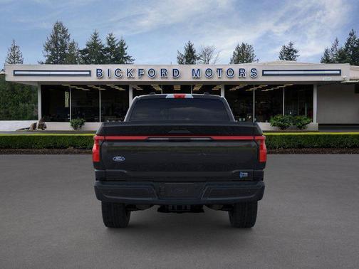 2025 Ford F-150 Lightning LARIAT