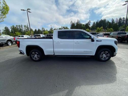 2024 GMC Sierra 1500 SLE