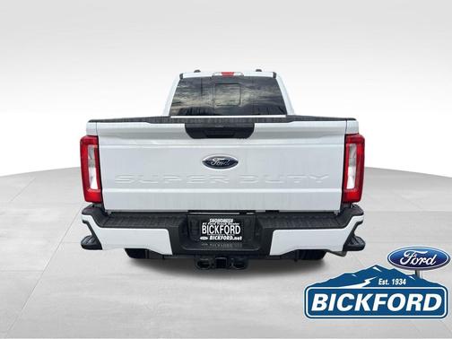 Oxford White 2026 Ford F-350 XL