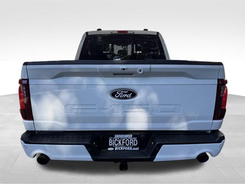 Oxford White 2024 Ford F-150 XLT