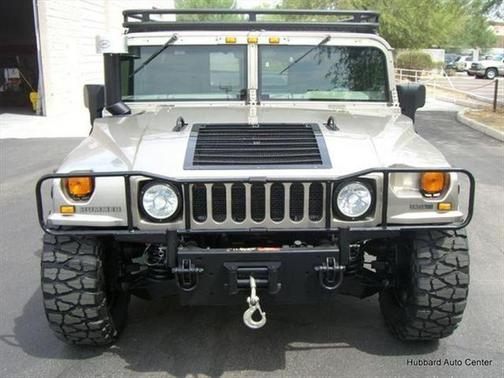 2001 Am General Hummer Enclosed