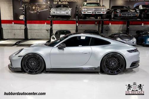 2020 Porsche 911 Carrera