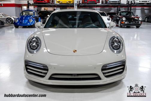 2018 Porsche 911 Turbo S