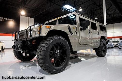 Photo 3 of 32 of 2002 Hummer H1 Wagon