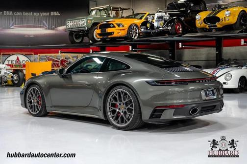 Aventurine Green Metallic 2020 Porsche 911 911 Carrera S