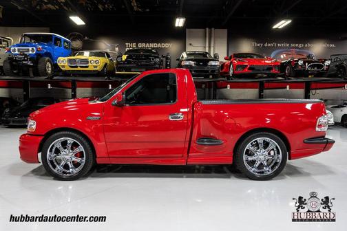 2002 Ford F-150 Reg Cab Flareside 120' Lightning