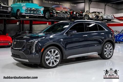 2023 Cadillac XT4 Premium Luxury