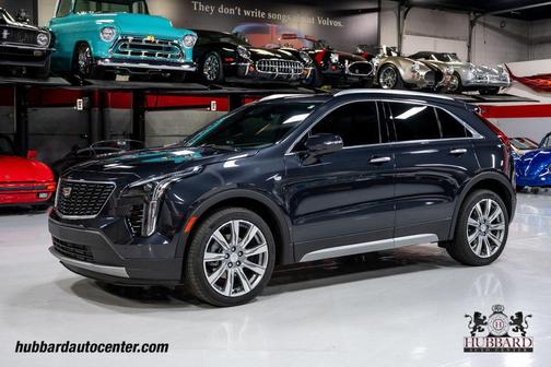 2023 Cadillac XT4 Premium Luxury