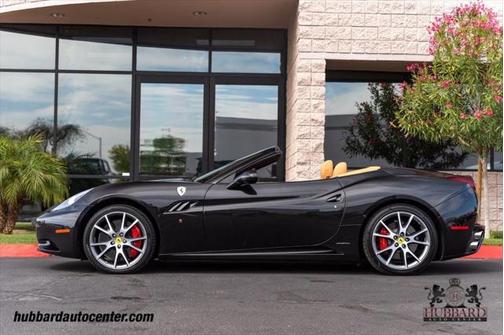 2014 Ferrari California Base