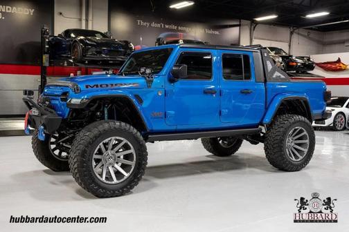 Hydro Blue Pearlcoat 2021 Jeep Gladiator Mojave 4x4