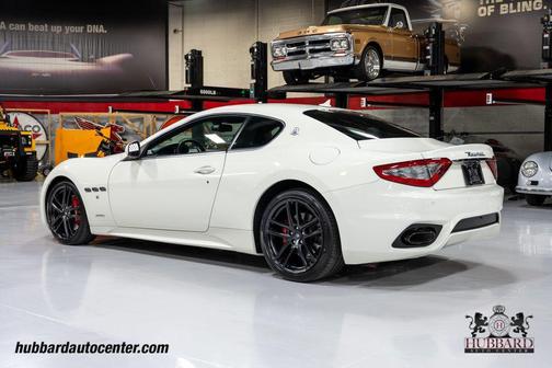 Bianco Eldorado 2018 Maserati GranTurismo Sport