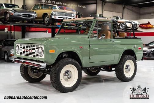 Boxwood Green 1972 Ford Bronco