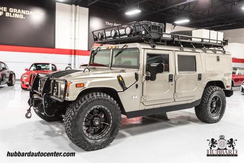 Photo 4 of 32 of 2004 Hummer H1 Wagon