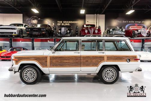 1991 Jeep Grand Wagoneer 4dr Wagon 4WD