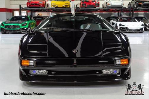 1992 Lamborghini Diablo Mileage is show in KM