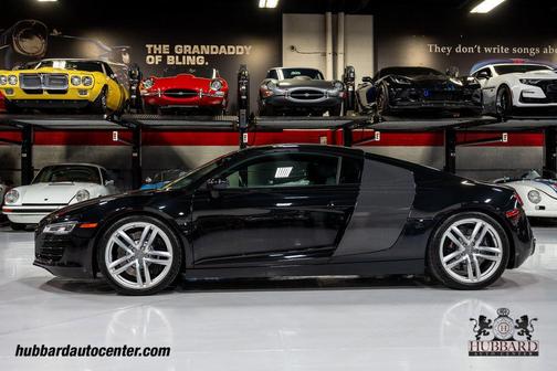 2014 Audi R8 2dr Coupe Automatic quattro V8