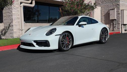 2020 Porsche 911 Carrera 4S