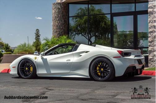 2018 Ferrari 488 Spider Base