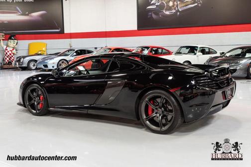 Photo 4 of 32 of 2016 McLaren 650S Spider