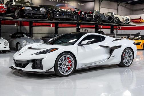 2026 Chevrolet Corvette 3LZ, ZTK, Carbon Fiber Aero Package