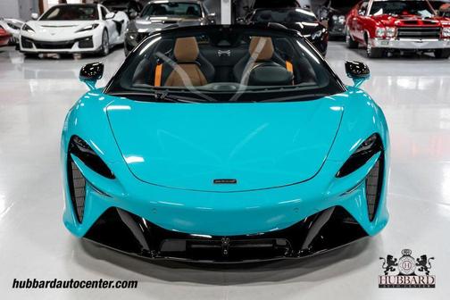 2025 McLaren Artura TechLux Spider