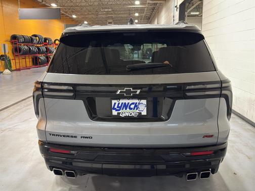 2025 Chevrolet Traverse RS