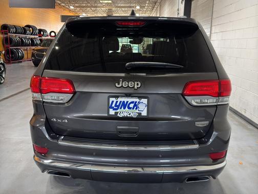 2020 Jeep Grand Cherokee Summit