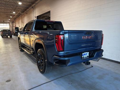 2025 GMC Sierra 2500 Denali