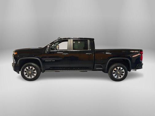 2022 Chevrolet Silverado 2500 Custom