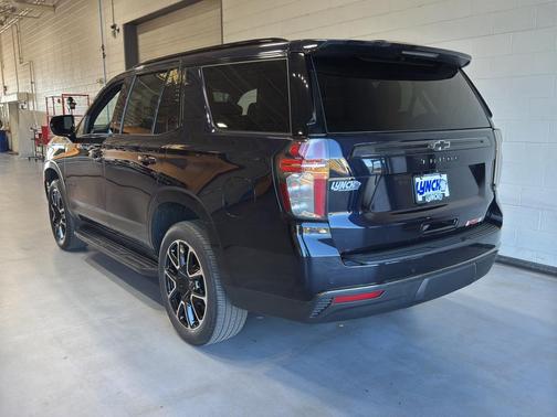 2022 Chevrolet Tahoe 4WD RST