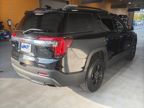 2021 GMC Acadia AWD AT4