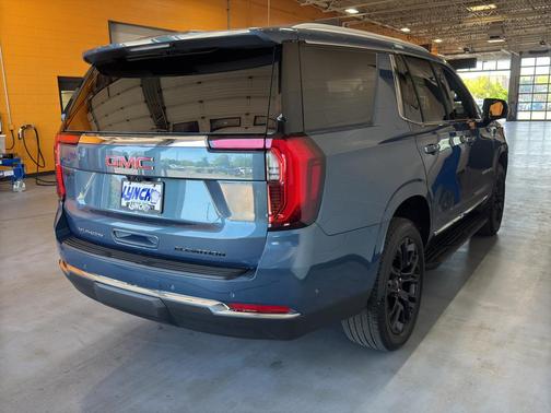 Downpour Metallic 2025 GMC Yukon Elevation 4WD