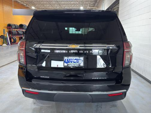 2024 Chevrolet Suburban Premier