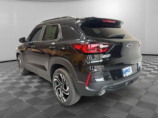 Mosaic Black Metallic 2026 Chevrolet Trailblazer RS