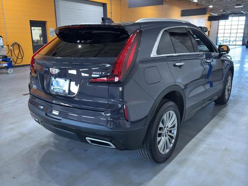 Midnight Sky Metallic 2025 Cadillac XT4 Premium Luxury