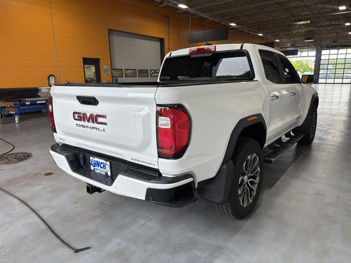Summit White 2024 GMC Canyon Denali
