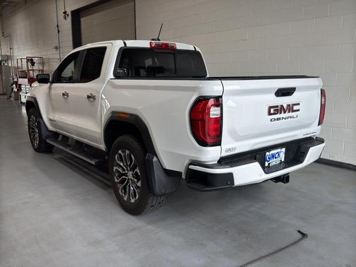 Summit White 2024 GMC Canyon Denali