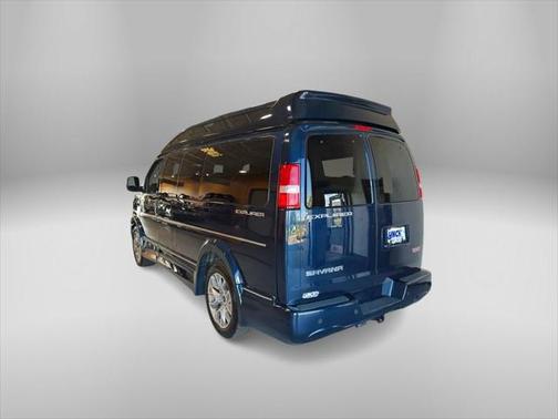2022 GMC Savana 2500 Work Van